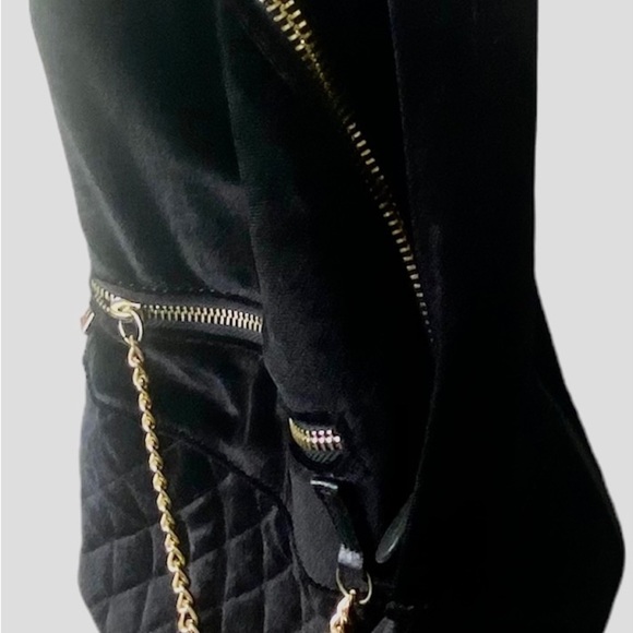 Bebe Women’s Black Gina Velvet Large Backpack Gold Tone Hardware Adjustable - Picture 12 of 16